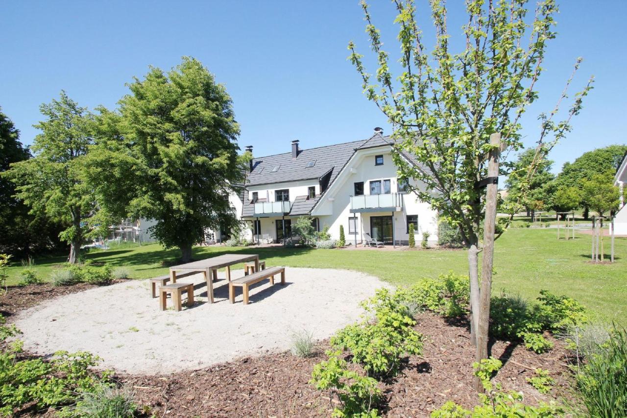 Strandnahe Fewo Mit Terrasse, Gratis Nutzung Vom Ahoi Erlebnisbad Und Sauna In Sellin - Rex Rugia Fewo 29-1 Lobbe Extérieur photo