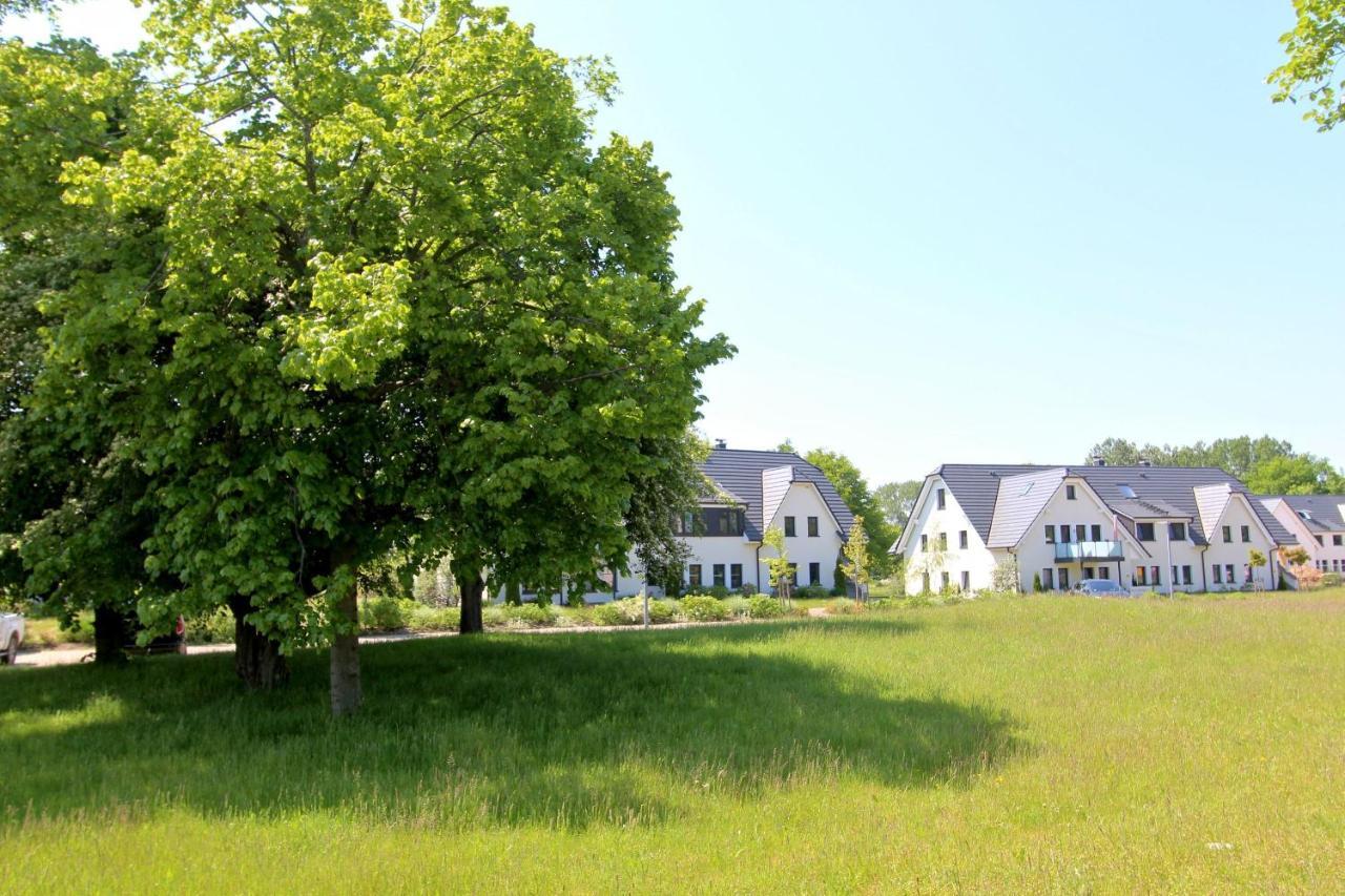 Strandnahe Fewo Mit Terrasse, Gratis Nutzung Vom Ahoi Erlebnisbad Und Sauna In Sellin - Rex Rugia Fewo 29-1 Lobbe Extérieur photo