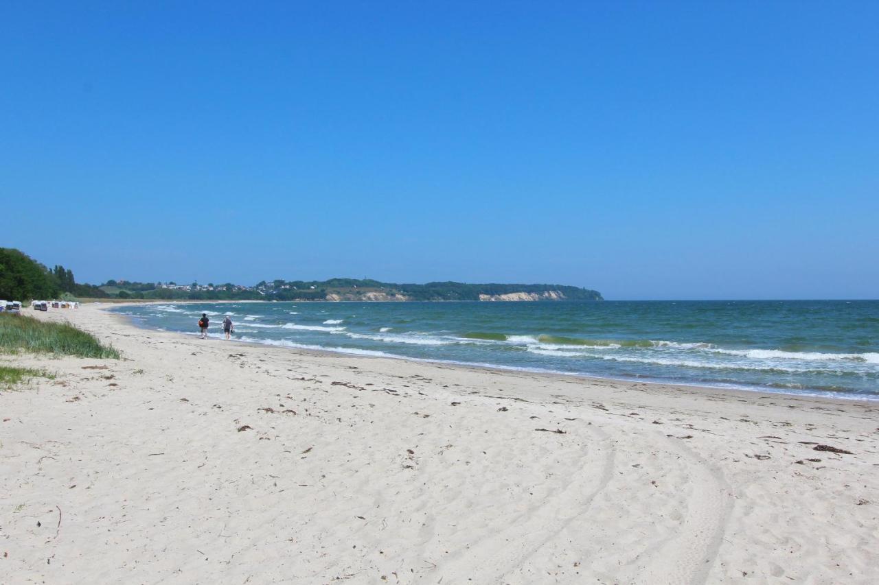 Strandnahe Fewo Mit Terrasse, Gratis Nutzung Vom Ahoi Erlebnisbad Und Sauna In Sellin - Rex Rugia Fewo 29-1 Lobbe Extérieur photo